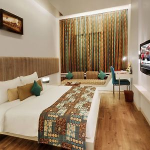Superior Room on F&B